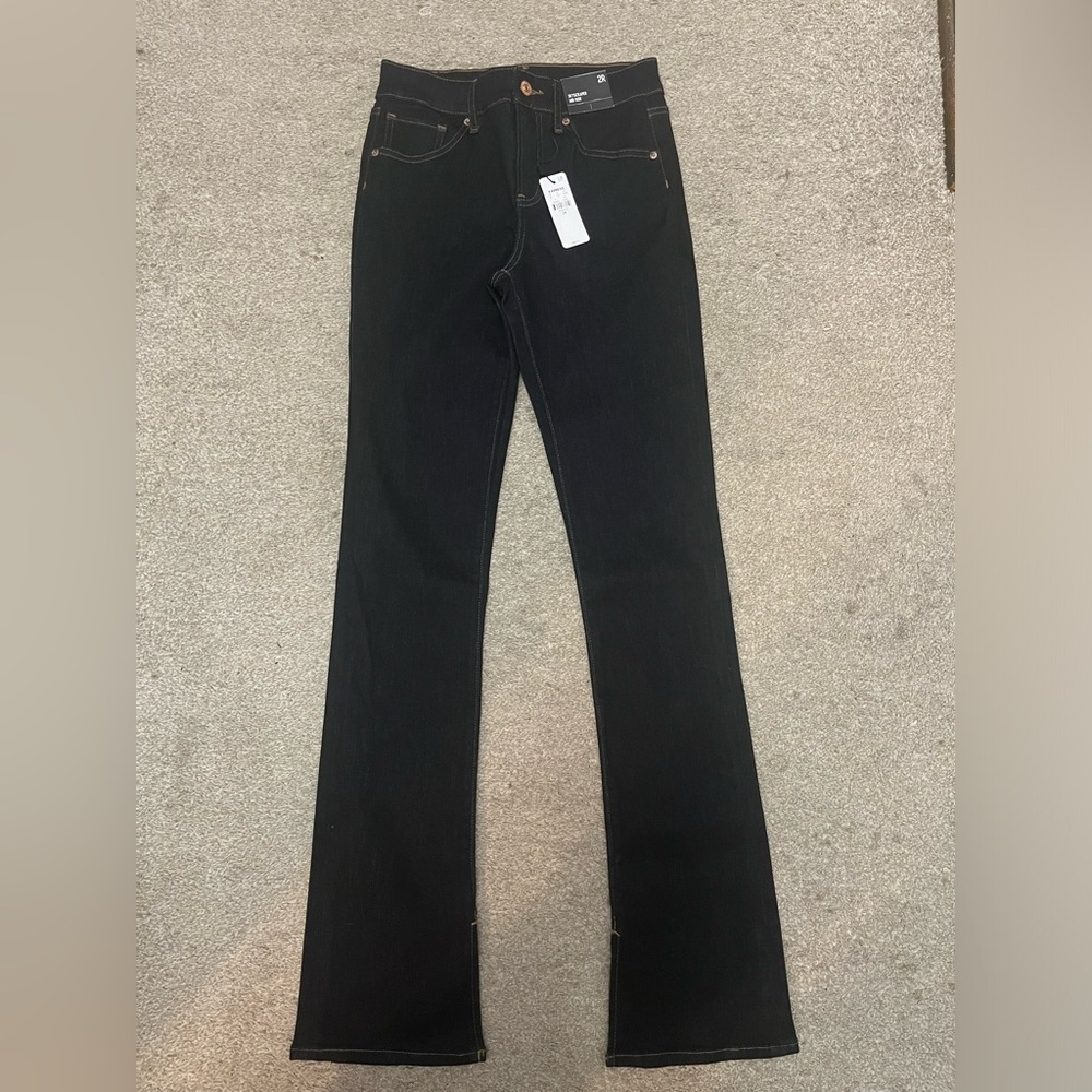 NWT Express Mid Rise Rinse Skyscraper Jeans